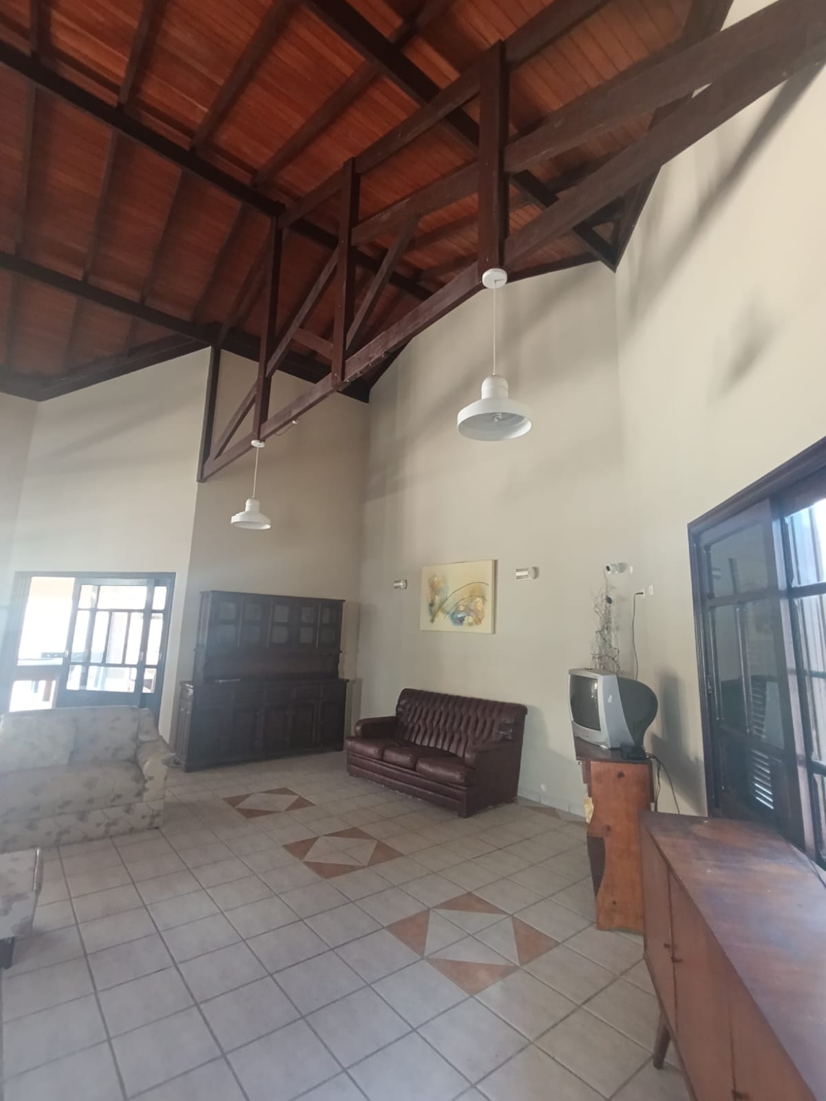 CAS261396 Hotel Pousada à Venda no Centro do Suarão Itanhaém – 18 Apartamentos e Piscina