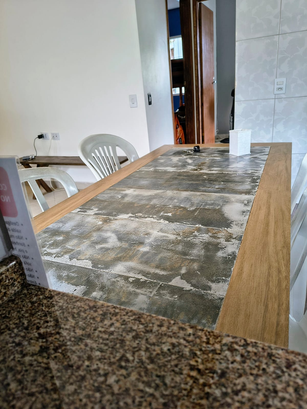 CAS261397 Casa Reformada no Satélite Itanhaém – 02 Dormitórios a 70m da Praia