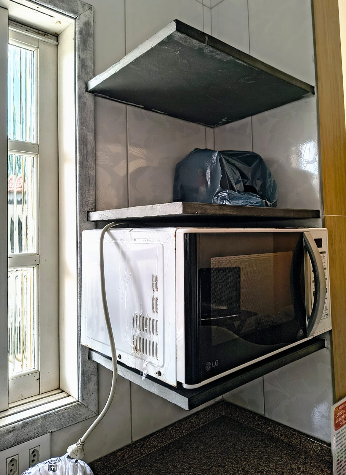CAS261397 Casa Reformada no Satélite Itanhaém – 02 Dormitórios a 70m da Praia
