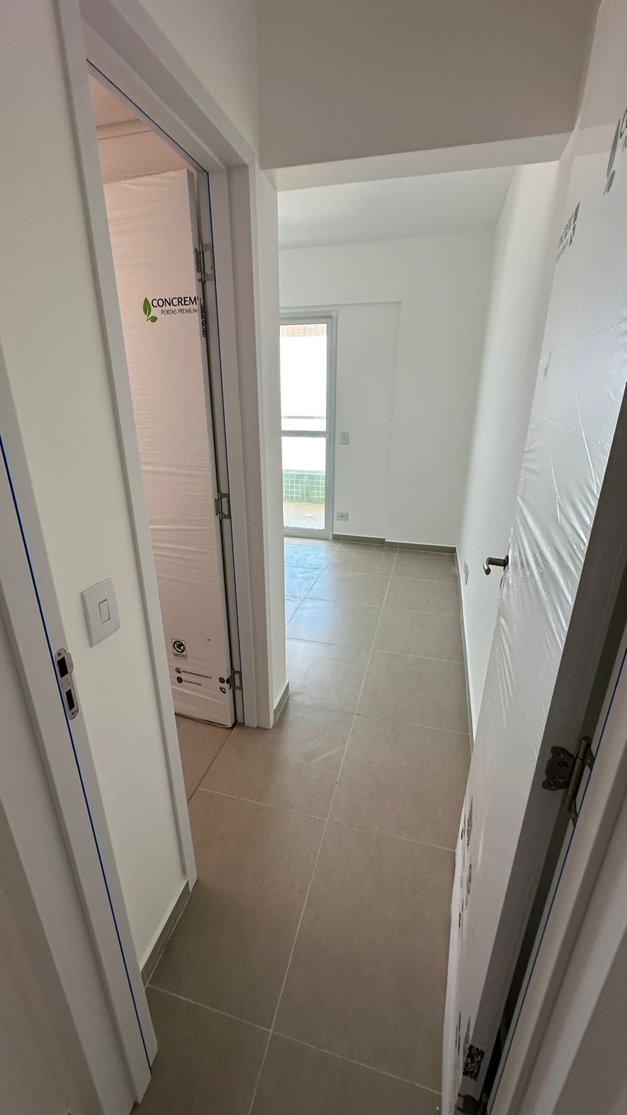 CAS261401 Apartamento Frente Mar no Condomínio Bella Vista – Andar Alto e 02 Dormitórios