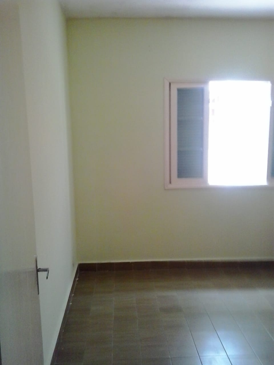 -CAS261402 Casa Térrea com 02 Salas em Itanhaém – Quintal Amplo com Espaço para Piscina