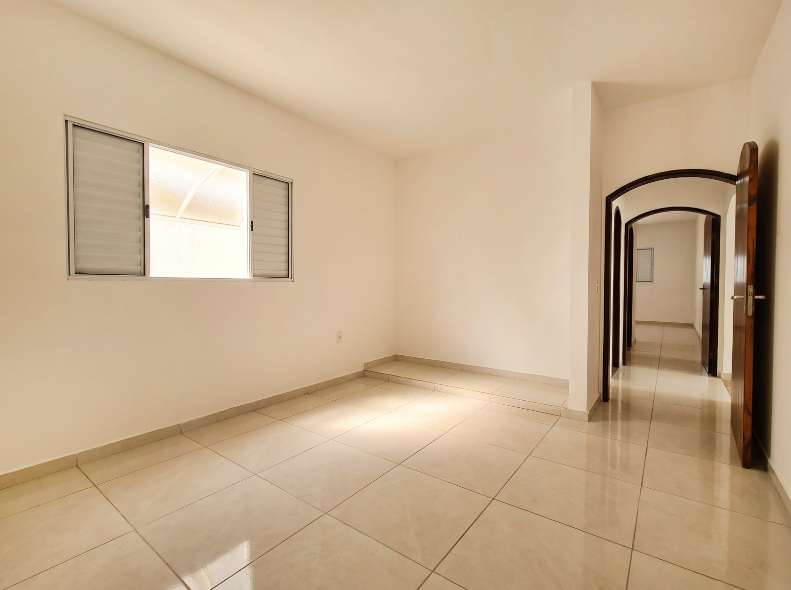 CAS261403 Casa com Piscina e Edícula no Cibratel II Itanhaém – 04 Dormitórios a 700m do Mar
