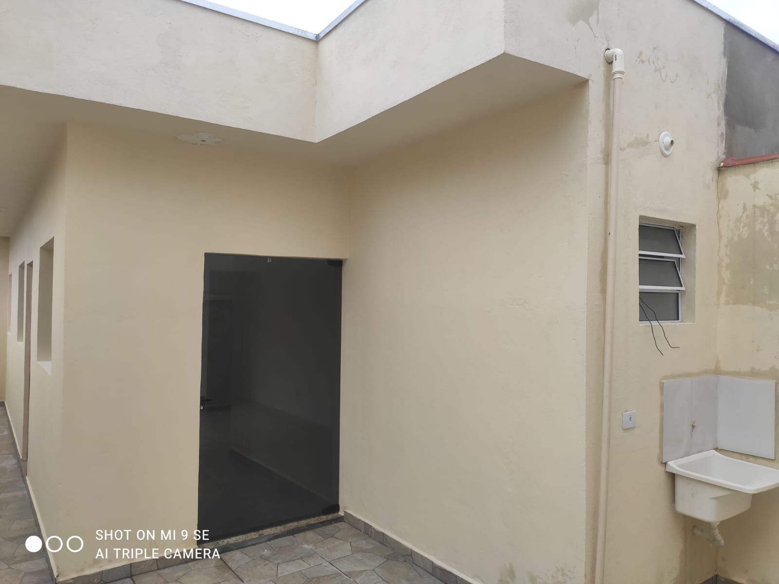 CAS261405 Casa Geminada Nova em Itanhaém por R$ 245 Mil – 02 Dormitórios com Suíte